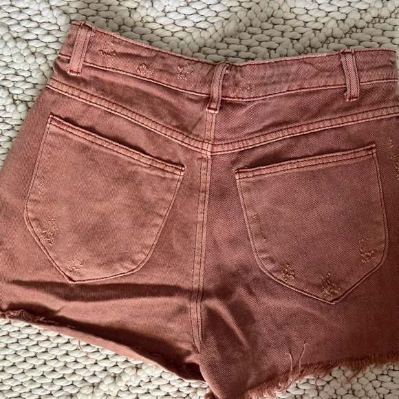 washed high waisted shorts - Picture 3 of 5